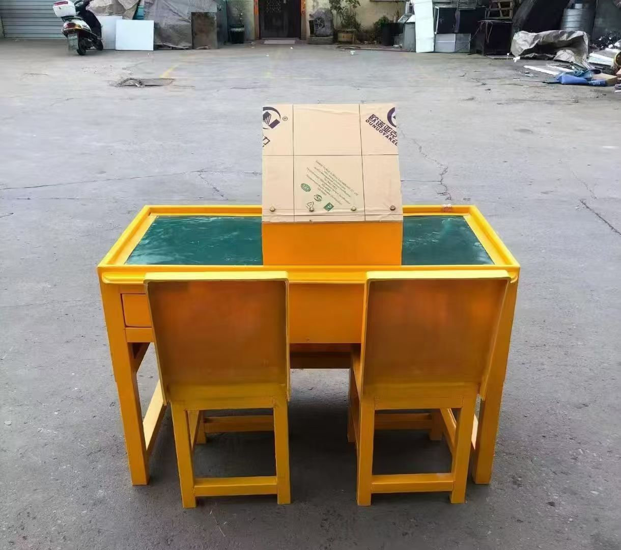 河口防静电导通桌井下煤矿火工品发放桌：危险品流转的安全守护者
